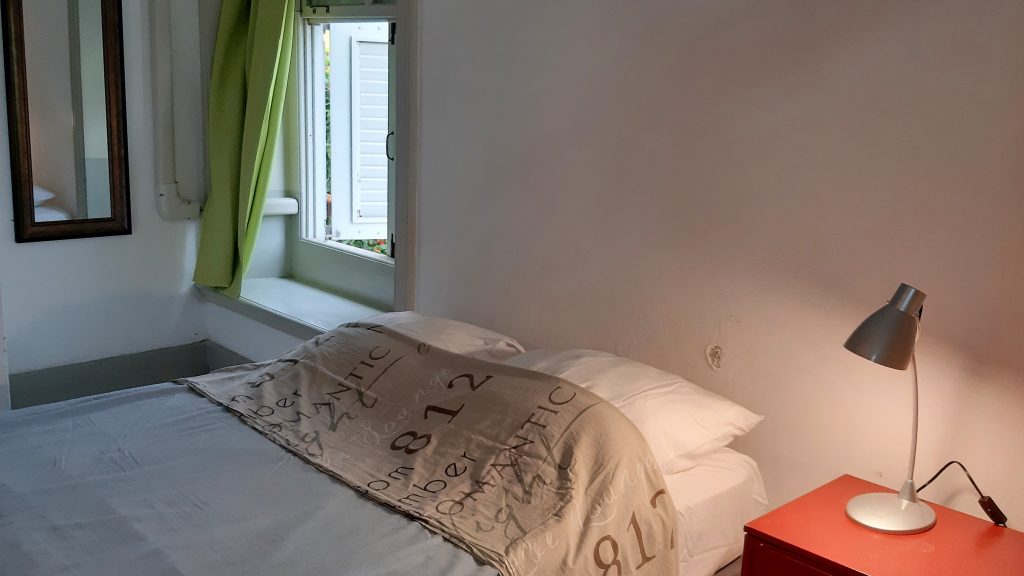 dos: slaapkamer/bedroom